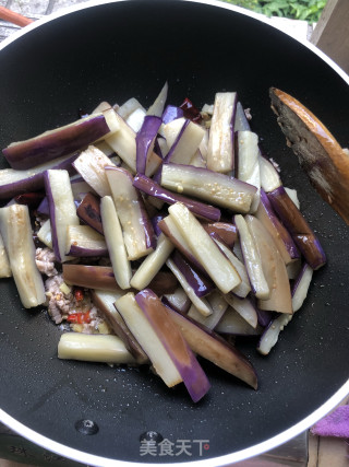 瘦肉茄子煲的做法步骤：10