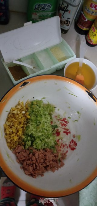 西葫芦鸡蛋饺子的做法步骤：4