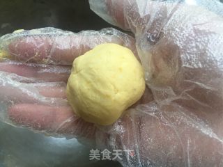 豆沙红薯糯米饼的做法步骤：7