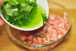 鲜肉酥烧饼的做法步骤：2