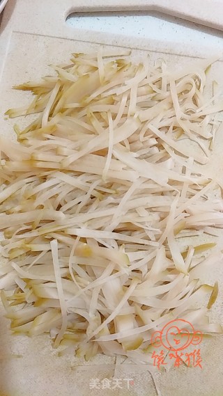 小鱼咸菜的做法步骤：3