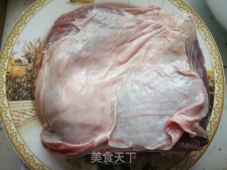 红焖牛肉的做法步骤：1