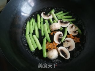 黑椒牛排的做法步骤：3
