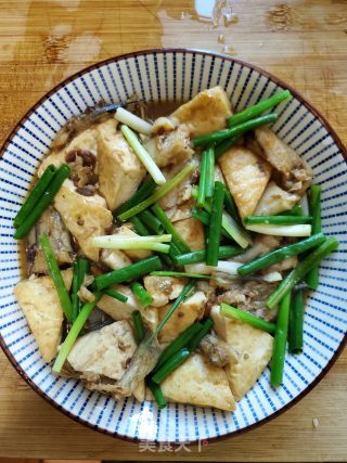 豆腐鱼炖豆腐的做法步骤：10