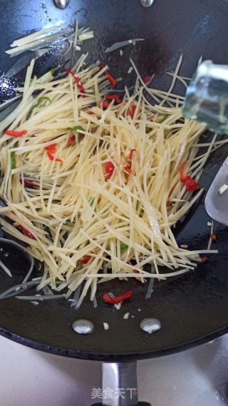 酸辣土豆丝的做法步骤：9