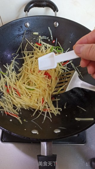 酸辣土豆丝的做法步骤：10