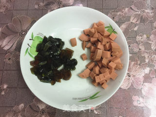上汤西蓝花的做法步骤：2