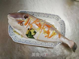 豉油蒸剥皮鱼的做法步骤：4