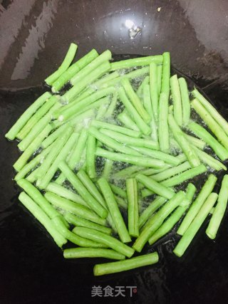 茄子炒豆角的做法步骤：6
