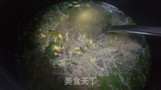 排骨豆芽汤的做法步骤：4