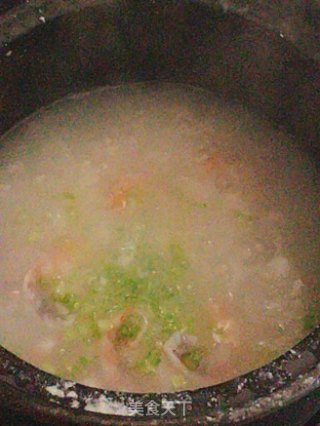 芹菜鲜虾粥的做法步骤：5