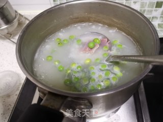 火腿鲜虾粥的做法步骤：6