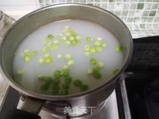 火腿鲜虾粥的做法步骤：7