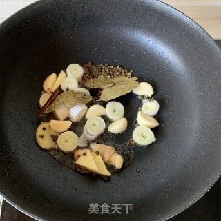 重庆烧鸡公的做法步骤：3