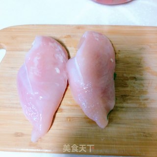 千张鸡肉鲜蔬卷的做法步骤：2