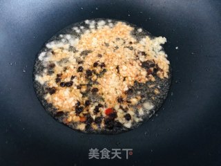 拿的出手的宴客菜，剁椒鱼头，超下饭零失败的做法步骤：6