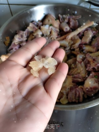 东北名菜-小鸡炖蘑菇的做法步骤：4