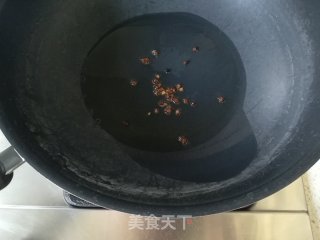 腊肉炒菜花的做法步骤：5