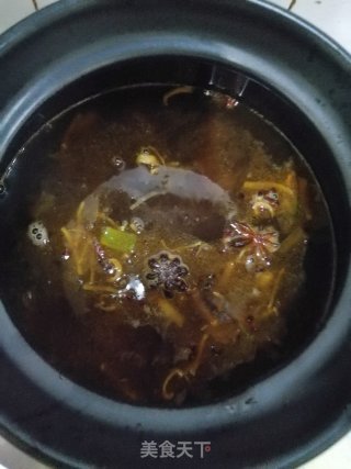 美味健康的牛肉炖土豆的做法步骤：3
