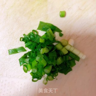 滑子菇炖豆腐的做法步骤：3