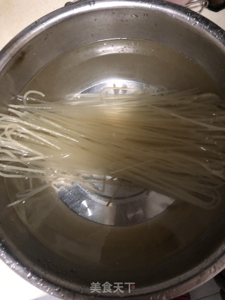 江西米粉的做法步骤：1