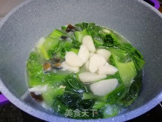 芥菜皮蛋汤年糕的做法步骤：7