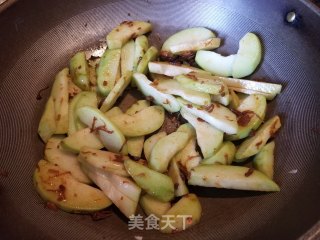 XO酱佛手瓜炒玉米笋的做法步骤：5