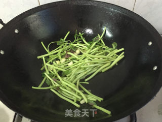 蒜蓉炒苋菜的做法步骤：4