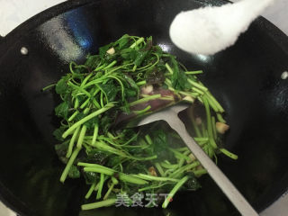 蒜蓉炒苋菜的做法步骤：6