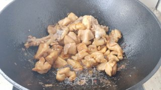 鸡腿炖土豆的做法步骤：5