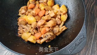 鸡腿炖土豆的做法步骤：11