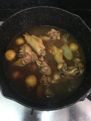 板栗焖鸡的做法步骤：8