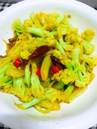 #家常菜#简单超快的蚝油花菜的做法步骤：5