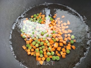 咸鸭蛋炒饭的做法步骤：3