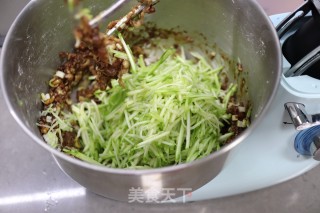 羊肉西葫芦饺子的做法步骤：5