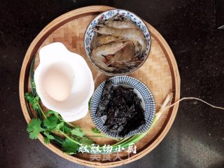 虾滑紫菜芙蓉汤的做法步骤：1