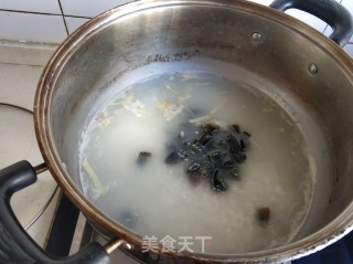 皮蛋瘦肉粥的做法步骤：8