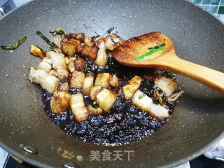 本帮栗子炖肉的做法步骤：12