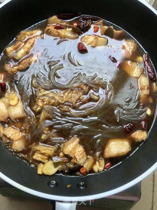 酸白菜猪肉炖粉条的做法步骤：13