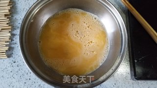 米饭玉子烧的做法步骤：2