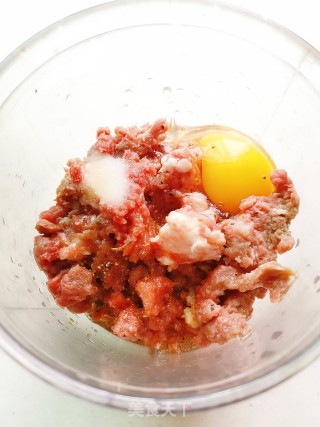 自制牛肉丸的做法步骤：5