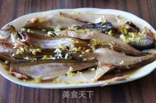 醋焖多子鱼的做法步骤：1