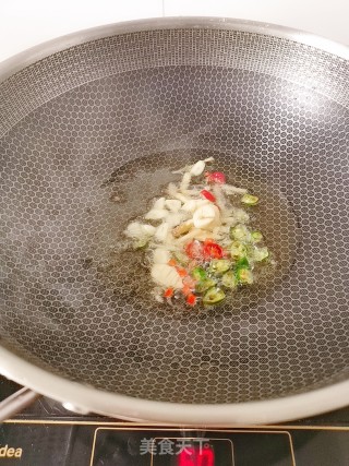 炒藕片的做法步骤：3
