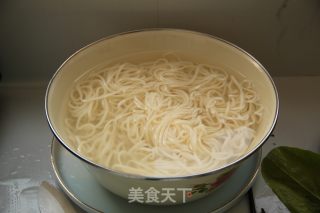 肥牛鸡蛋面的做法步骤：4