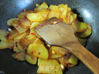 香辣土豆的做法步骤：4