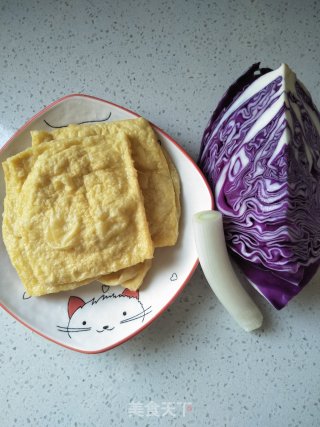 豆干紫甘蓝的做法步骤：1