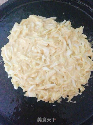 卷心菜鸡蛋饼的做法步骤：4