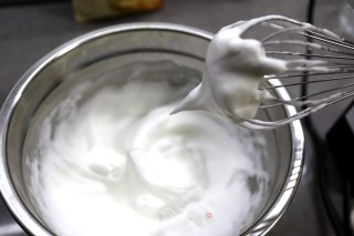 淡奶油戚风杯子蛋糕的做法步骤：8