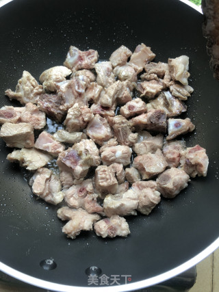 砂锅干豆角焖排骨的做法步骤：6