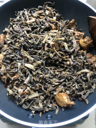 砂锅干豆角焖排骨的做法步骤：9